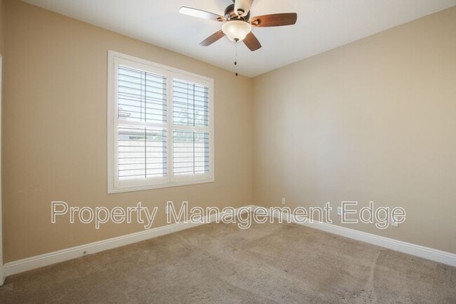 Building Photo - 34175 San Sebastian Ave