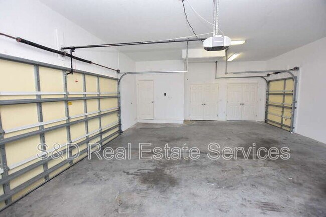 Building Photo - 4435 Winding Oaks Cir