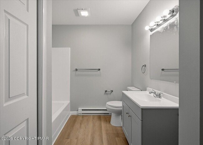 Building Photo - 5617 Pembrook Dr