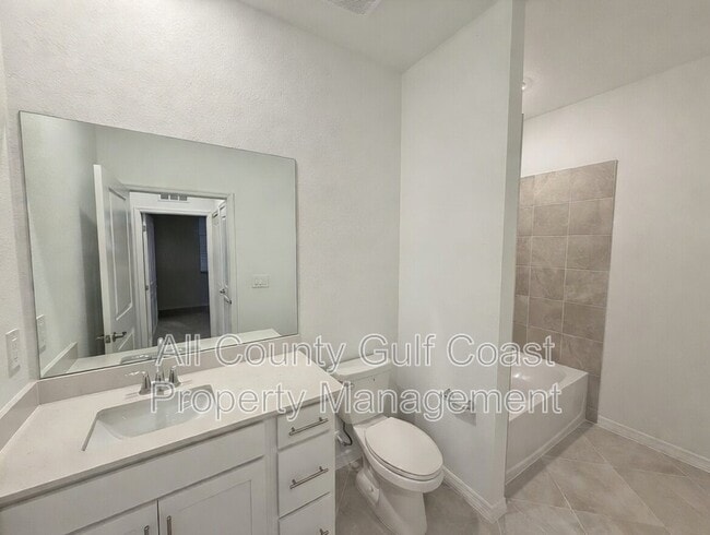 Building Photo - 19140 Scallop Lp