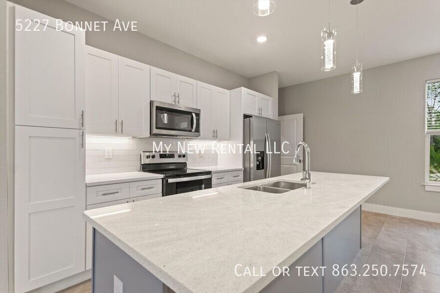 Building Photo - 5227 Bonnet Ave