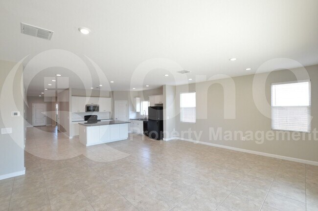 Building Photo - 36604 N Asturian Vly Wy