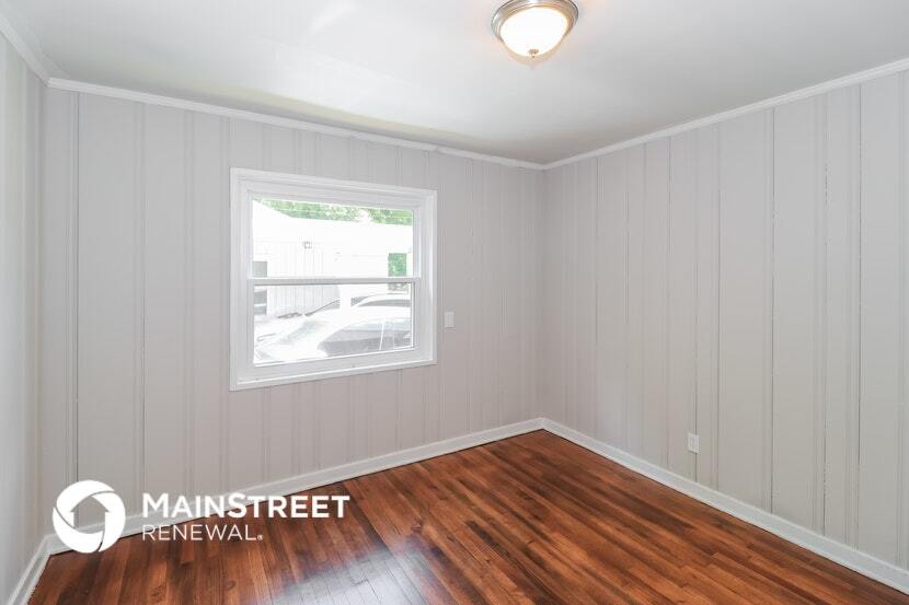 Building Photo - 4065 Meadow Dr