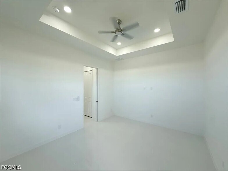 Building Photo - 4238 NW 34th Terrace