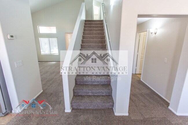 Building Photo - 40510 W Hayden Dr