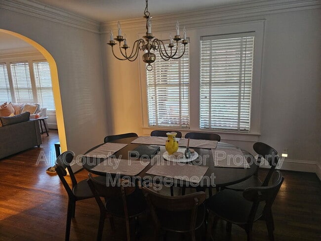 Building Photo - 245 Lindbergh Drive NE