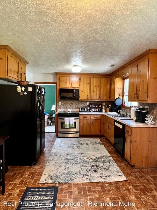 Building Photo - 3 br, 2 bath House - 15190 Mountain Road