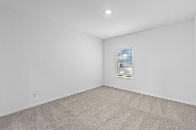 Building Photo - 18400 Stellers Sea St