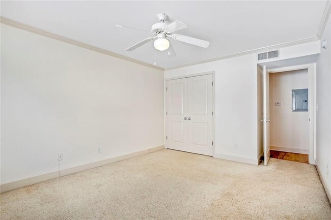 Building Photo - 48 Peachtree Ave NE