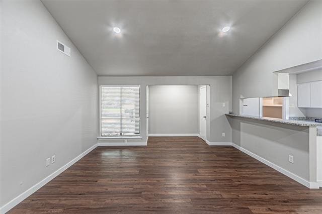 Building Photo - 1018 McCallum Dr