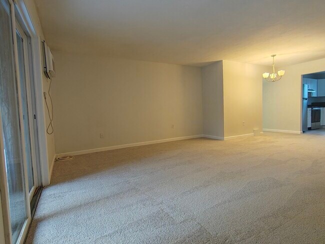 Building Photo - 66 Highwood Dr