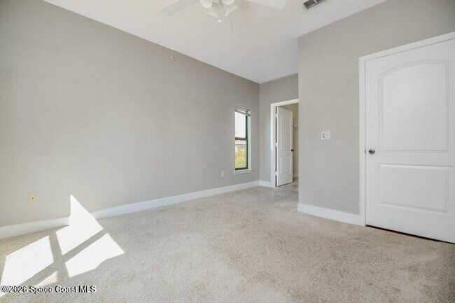 Building Photo - 6450 Borasco Dr