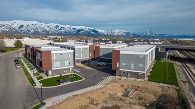 Building Photo - 650 S 450 E