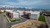 Building Photo - 650 S 450 E