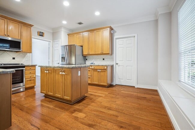 Building Photo - 3609 Timberside Cir Dr