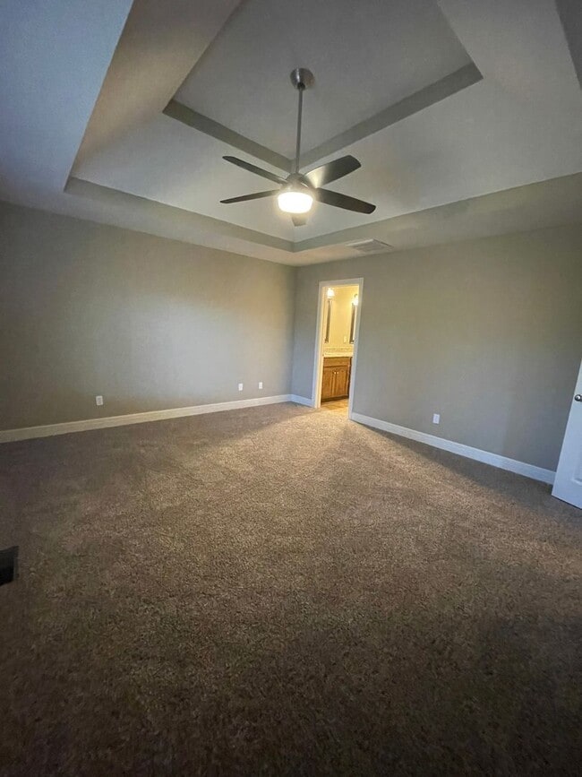 Building Photo - Beautiful 4BD in Battlefield, MO