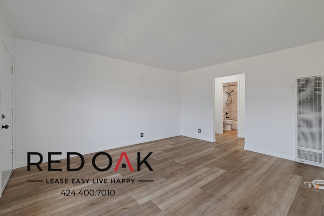 Building Photo - 14121 1/2 Shoemaker Ave-94