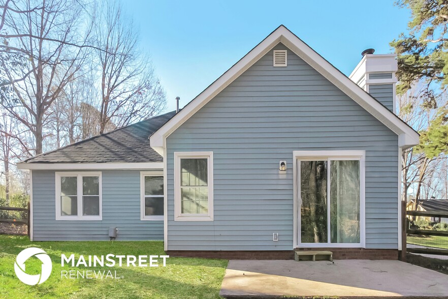 Building Photo - 727 Mattingwood Dr