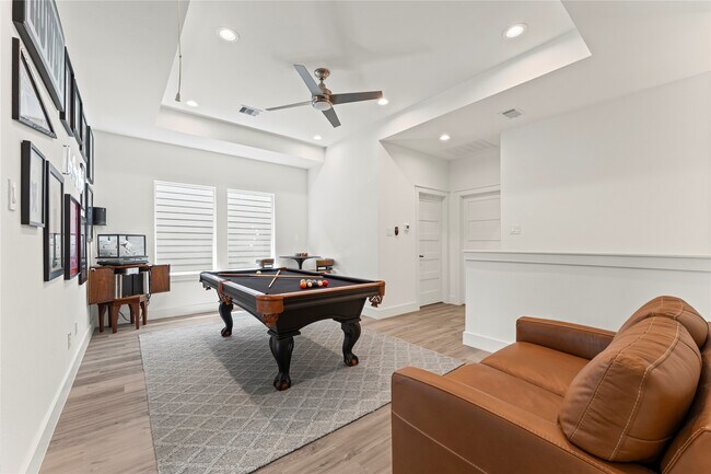 Building Photo - 1228 Wycliffe Dr