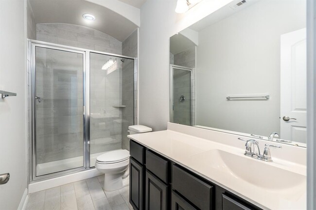 Building Photo - 204 Upland Dr