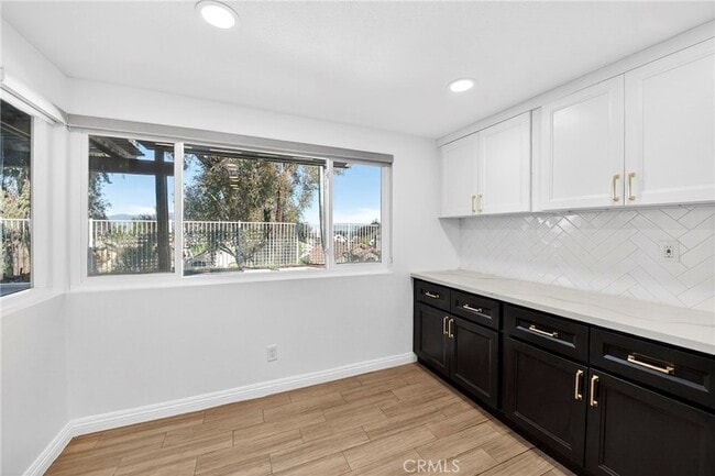 Building Photo - 3355 Sterling Dr