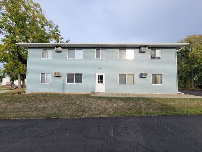 Building Photo - 2461 5th Ave