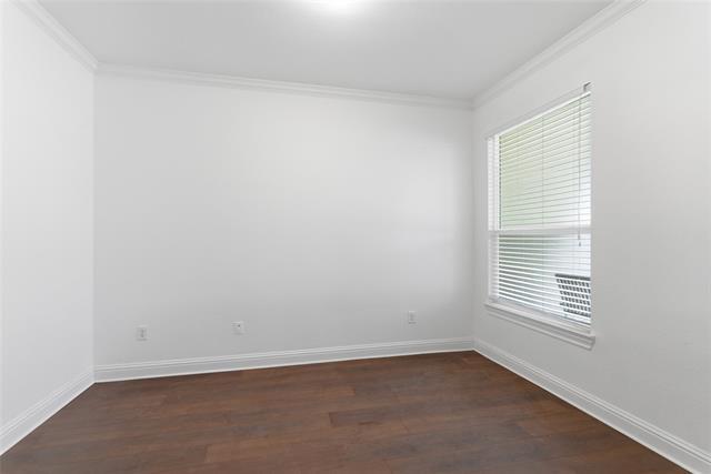 Building Photo - 2633 Eagle Dr