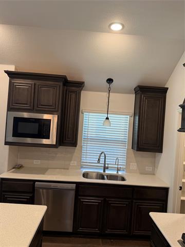 Building Photo - 9141 Rock Nettle Dr