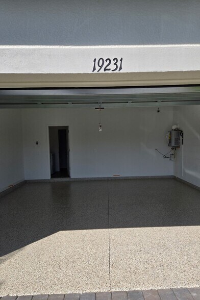 Building Photo - 19231 Gentry Pl