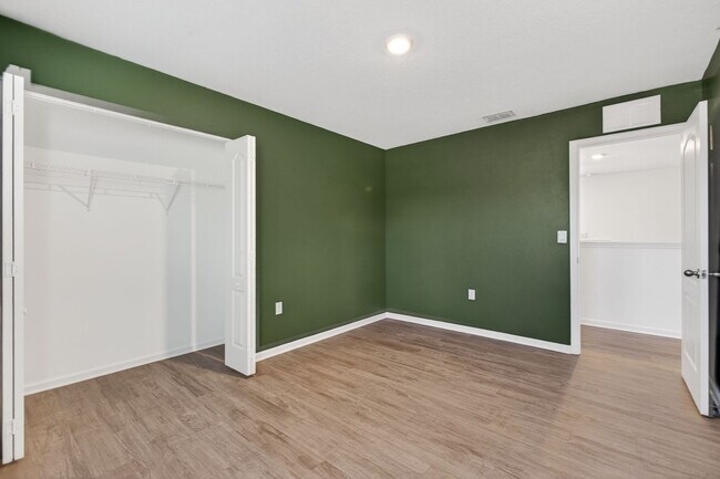 Building Photo - Welcome to your next home  in beautiful Green Cove Springs!
