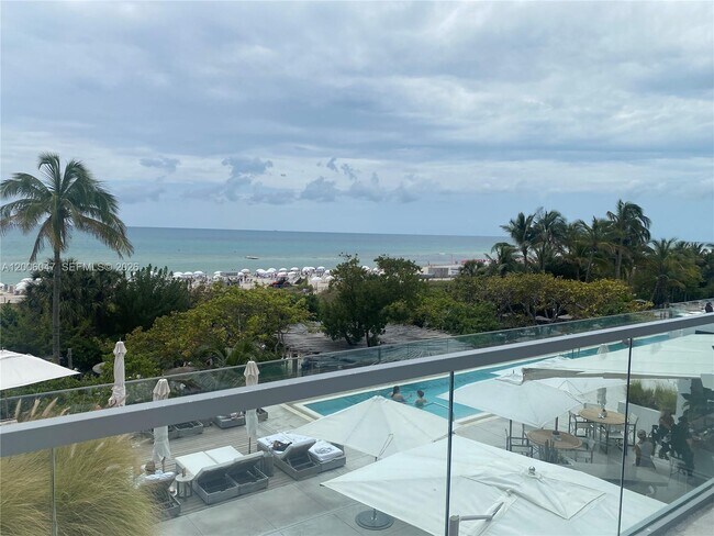 Building Photo - 2301 Collins Ave