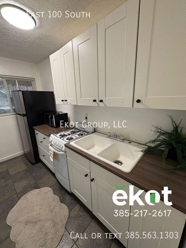 Building Photo - 766 E 100 S