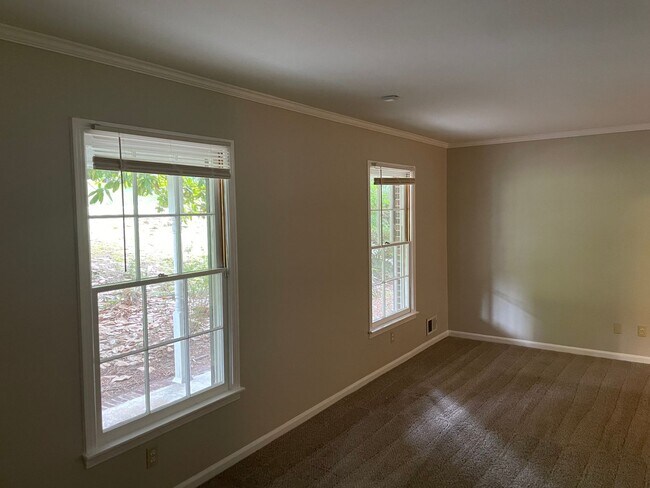 Building Photo - Home For Rent - Brookwood Forest