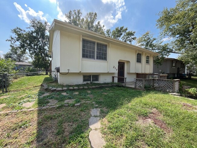 Building Photo - Amazing Lavista home waiting for you