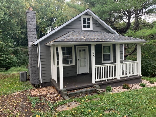 Building Photo - One Story House with Unfinished Basement