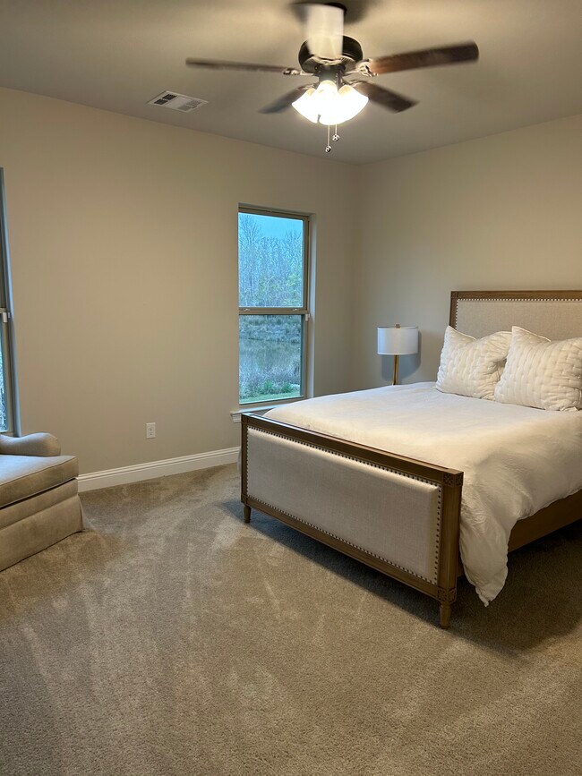 Master bedroom - 7157 Kenilworth Crossing Ave