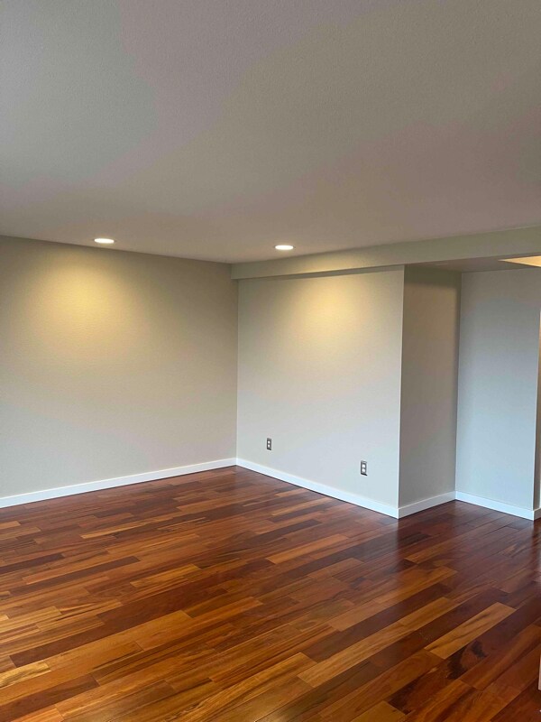 Building Photo - 1715 Rainier St