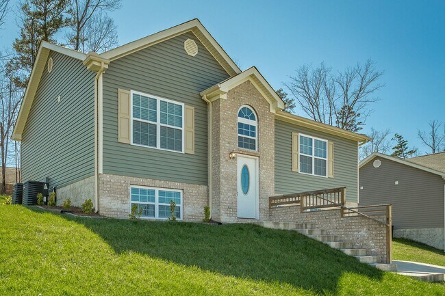 Building Photo - Beautiful Soddy Daisy Home!