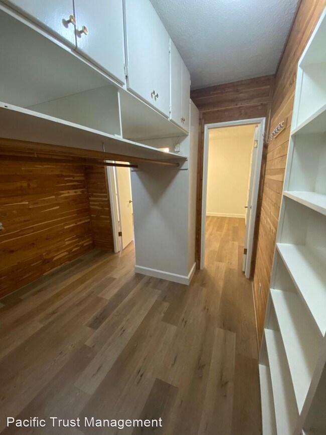 Building Photo - 3 br, 2 bath House - 621 S. Dale