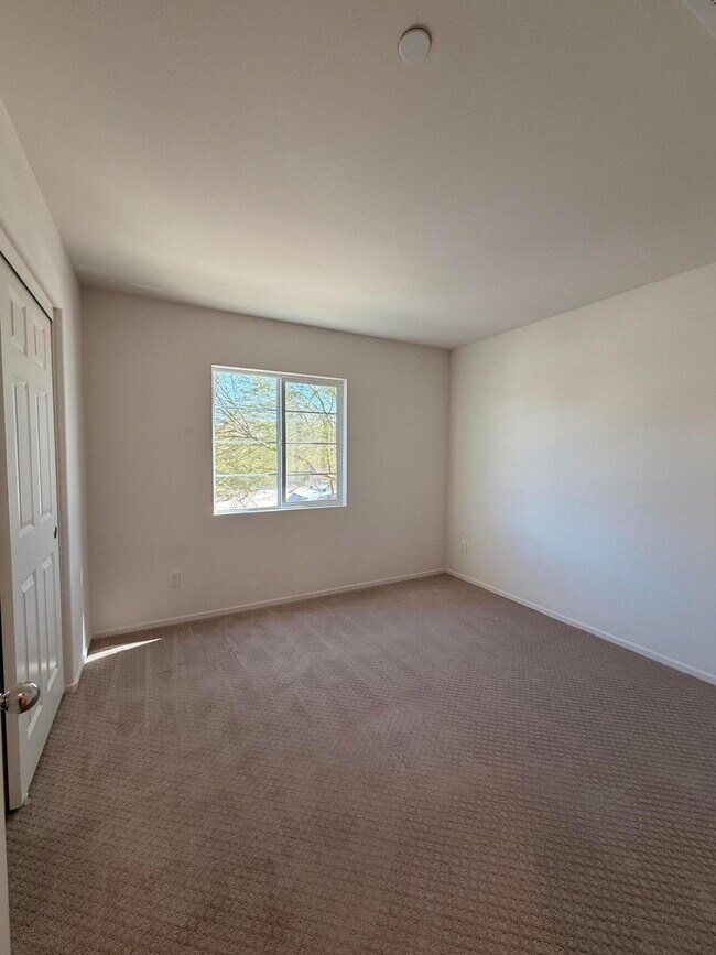 Building Photo - 67364 Rio Plata Rd