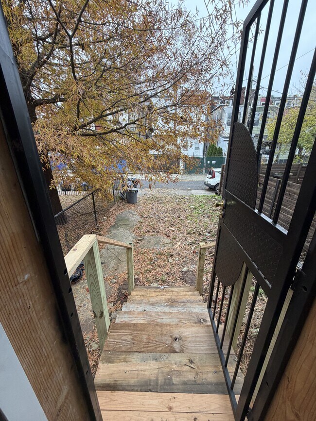 Building Photo - 3204 Cecil B. Moore Ave