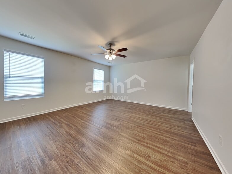 Building Photo - 355 Dunlin Dr