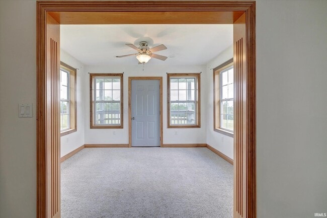 Building Photo - 4693 N State Rd 43