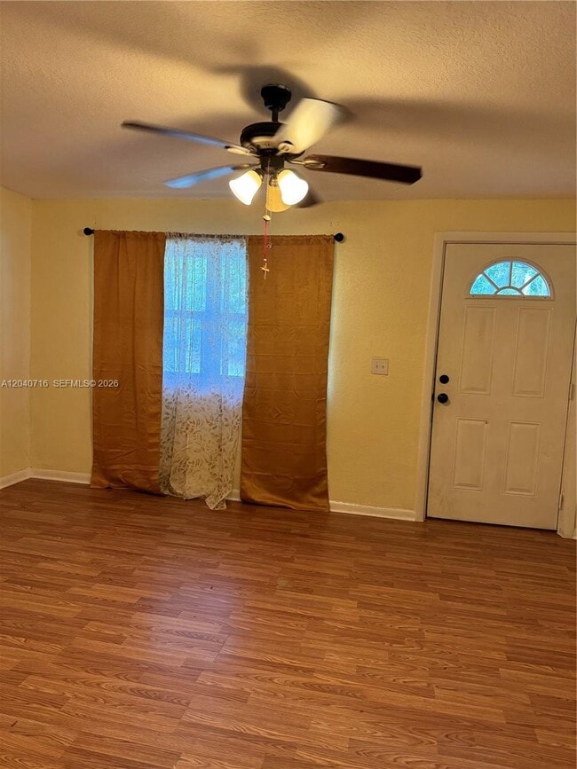 Building Photo - 9410 Gilchrist Ct