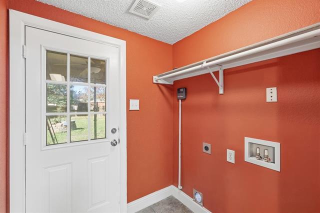 Building Photo - 316 Comiskey Ct