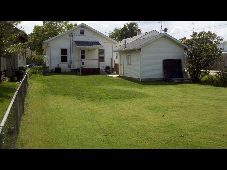 Building Photo - 1409 Highview Ave