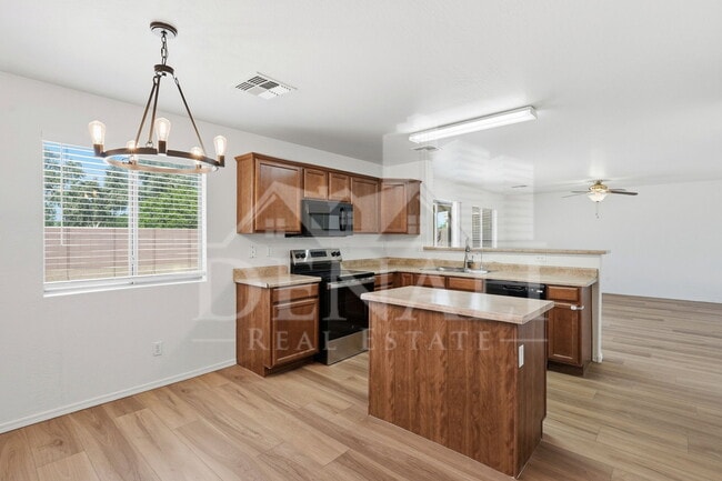 Building Photo - 8510 W Luken Way