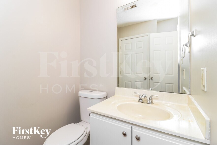 Building Photo - 5655 Stonington Trace Pkwy