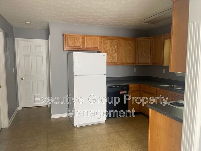 Building Photo - 115 Kenilworth Ct