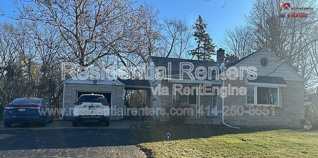 Primary Photo - 1320 Wilson Dr